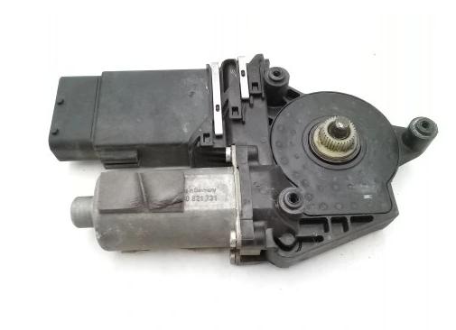 Skoda Octavia 1 I lift FL Modul Motorček okien ľavy predný 104411-302