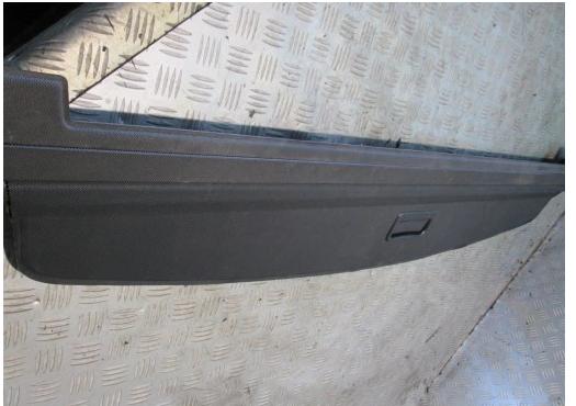 Volkswagen Golf IV    KOMBI   Roleta 1J9867871J (Rolety kufra)