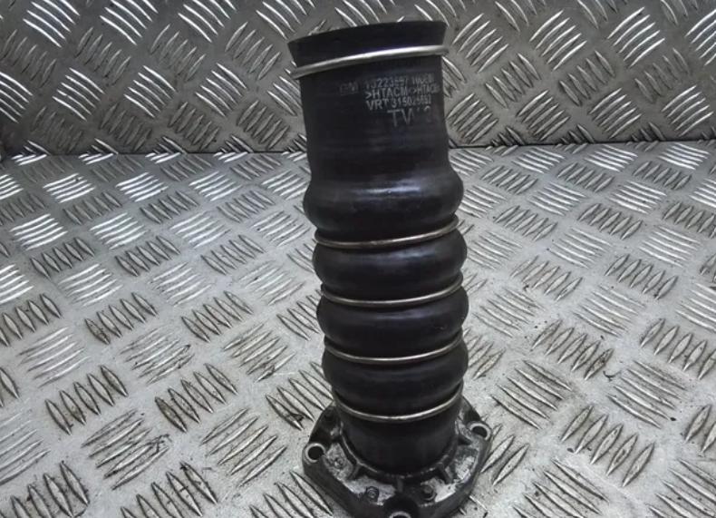 13223597 Opel Astra H hadica intercoolera