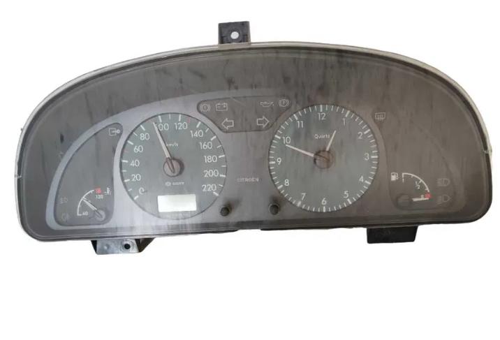 Citroen Xsara 1997-2000 1.4 75 HP manual 55 kW 1360 cm3 5- prístrojovka/ budíky 9635059880
