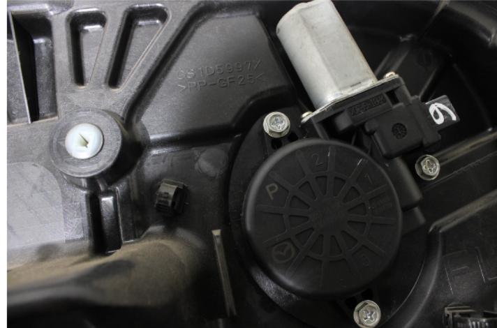 MAZDA 6 II GH KOMBI  mechanizmus okná predný ľavý