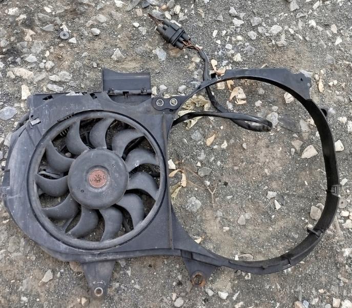 Audi A4 B6 2000-2004 1.9 tdi Ventilátor chladiča 8E0959501F