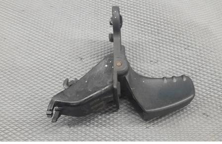 RENAULT TWINGO II Kľučka predna ľavá 8200385181 