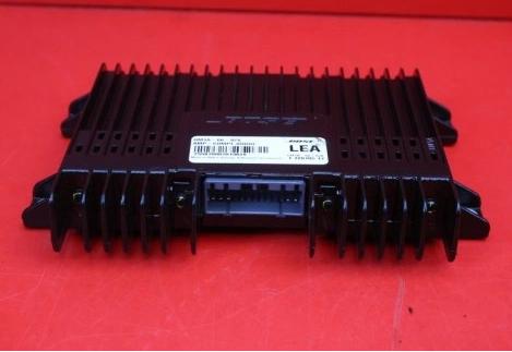 Mazda 6 LIFT   Zosilňovač Bose GM1A-66-92X (Zosilňovače)