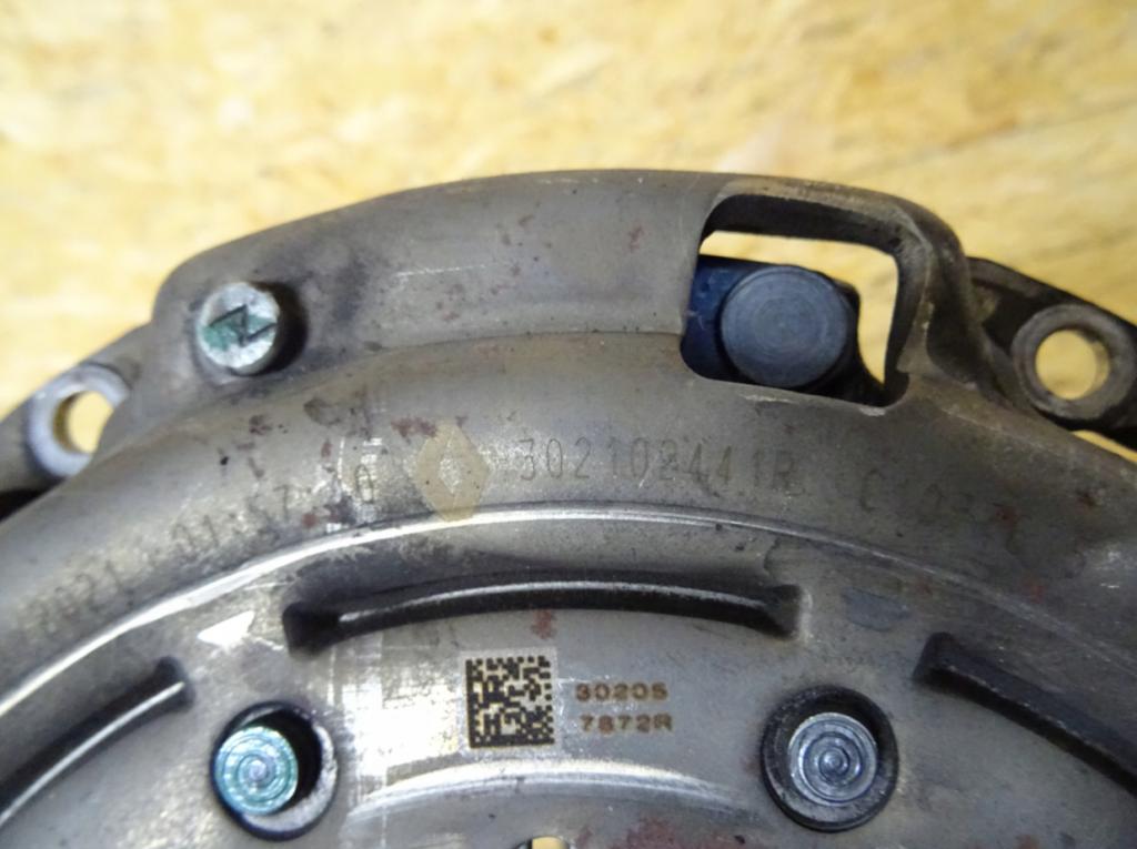 Renault Clio 2022 spojkova sada 302102441R 123003617R