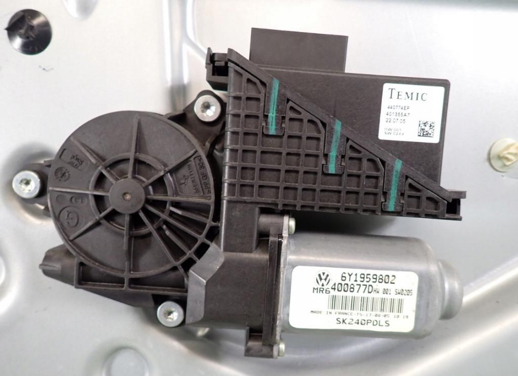 Mechanizmus sťahovania okna + motorček predný pravý SKODA FABIA I 05r 6Y1837752EL 6Y1959802