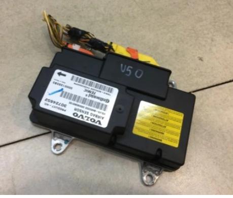VOLVO V50 2.0 D modul-AirBag 30724652