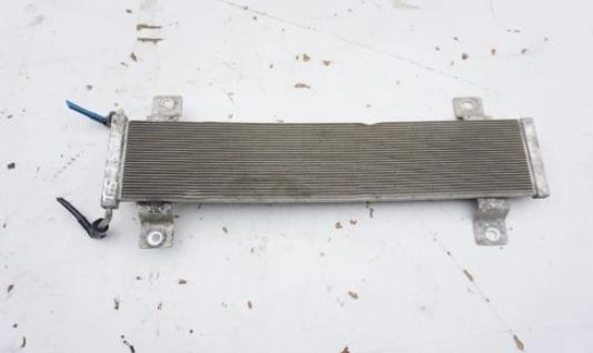 VOLKSWAGEN TRANSPORTER T5 2.5 TDI Chladič paliva 