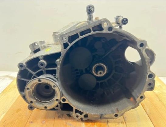 Skoda Octavia II PASSAT Golf V  2.0TDI  Prevodovka JMA (Prevodovky)