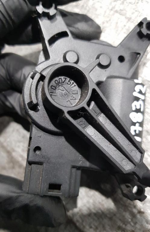 Motorček kúrenia PORSCHE CAYENNE 7L0907511AL 52411483R03