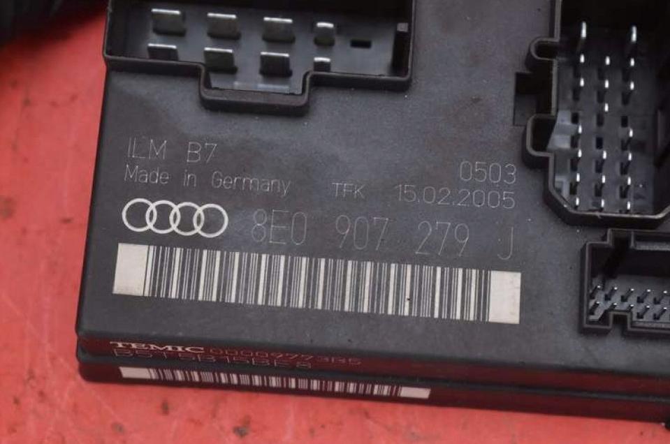 Audi A4 B7 KOMBI 5D 2.0TDI 140KM 04-08 Modul Riadiaca jednotka svetiel 8E0907279J