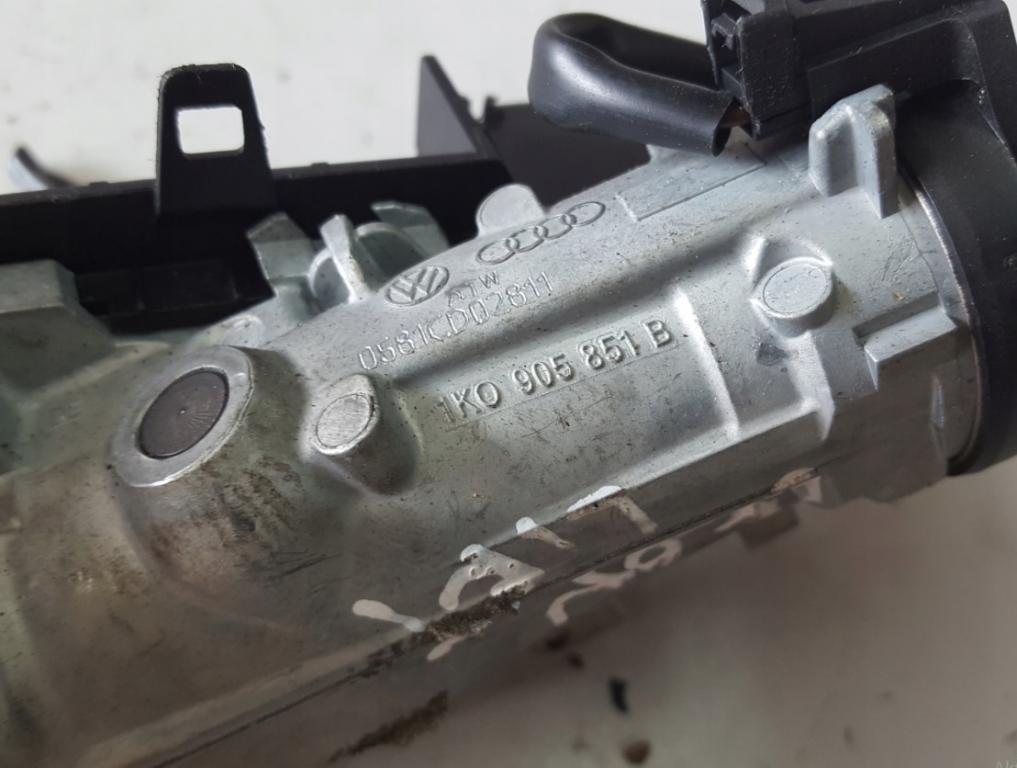 Skoda Octavia II 2004-2013 1.9 tdi 105 HP manual 77 kW 1896 cm3 Spínačka