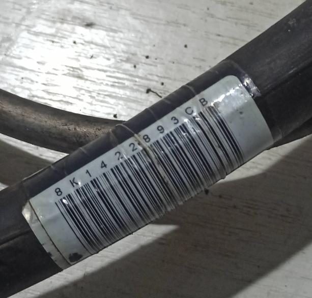 Audi A4 B8  hadica servočerpadlo 8K1422893CB