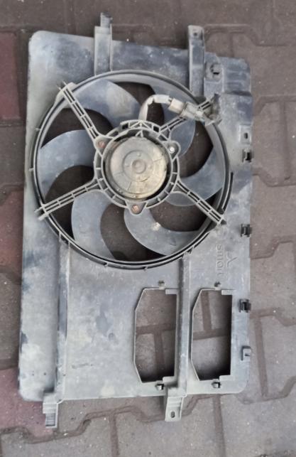 MITSUBISHI COLT VI 06R 1.3B