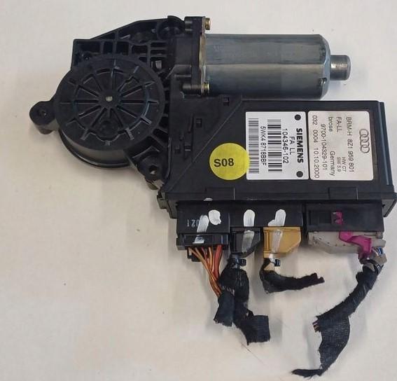 Audi A2 Motorček sťahovania okna predný ľavy 8Z1959801 