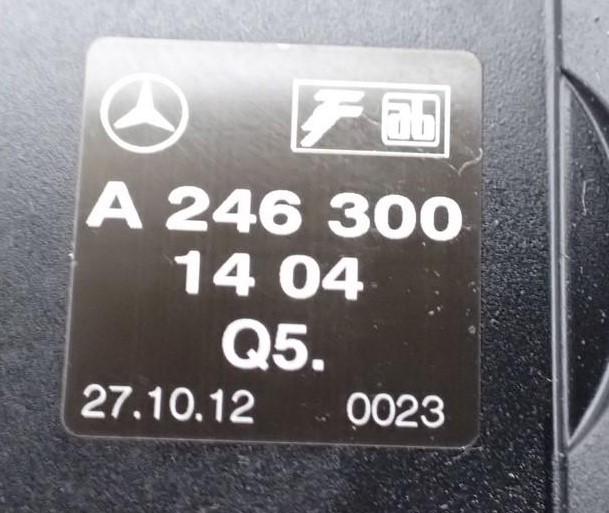 INFINITI Q30 Pedal plynového pedálu Potenciometer A2463001404
