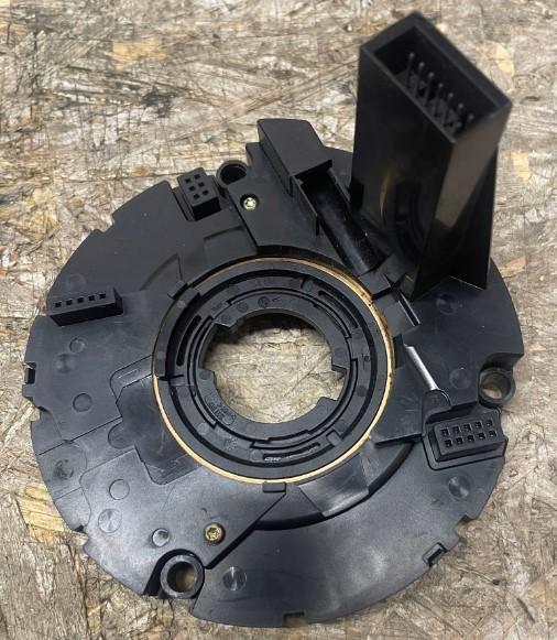 MERCEDES W203 Snímač uhlu uhlu A0025428618