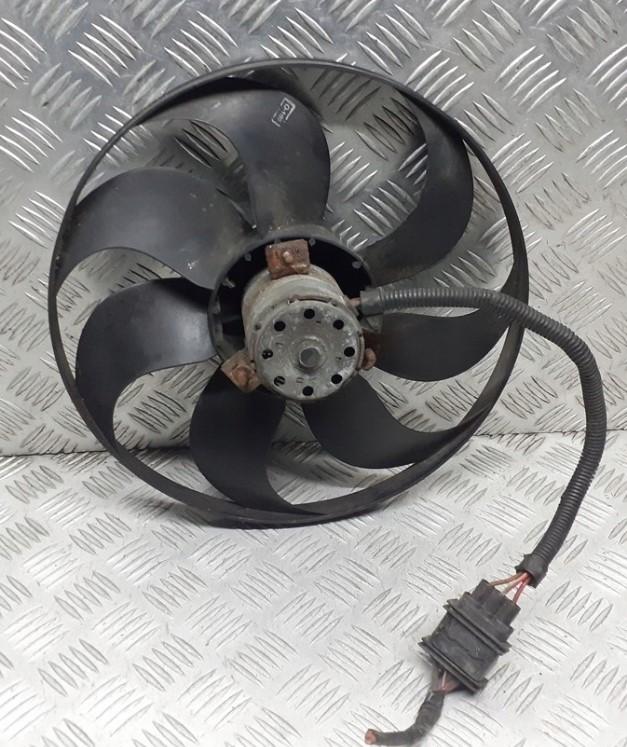 Audi A3 8L FL 2002 110 kW HATCHBACK 3D 1.8T 150KM 00-03 1800 Ventilátor chladiča 881061860