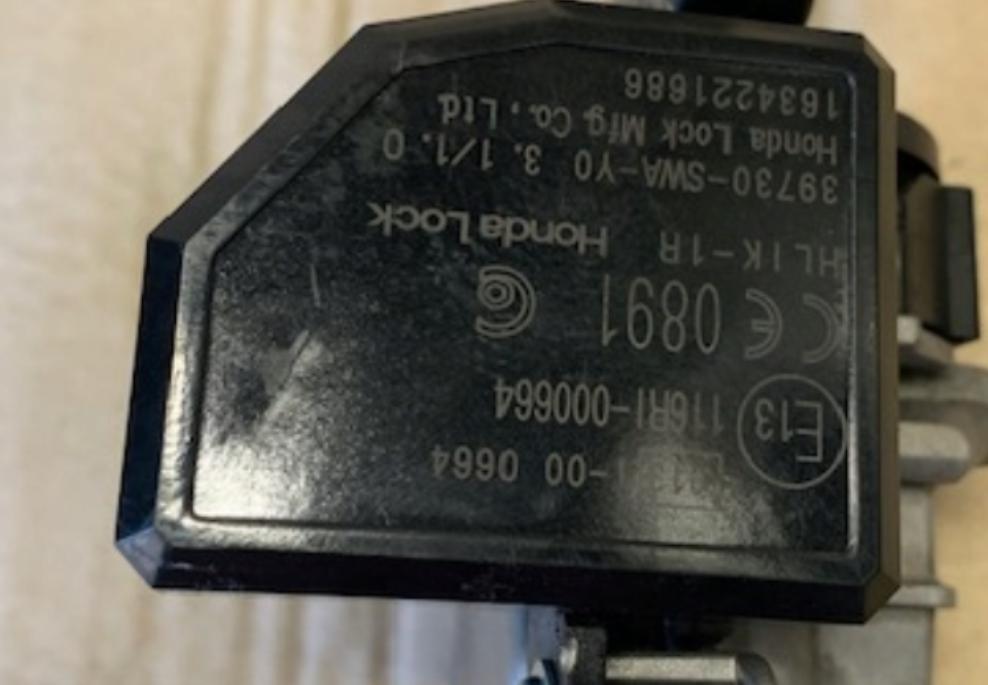 Honda CR-V III  2012 110 kW LIFT 2.2 I-DTEC  spinačka  (Spínacie skrinky a kľúče)