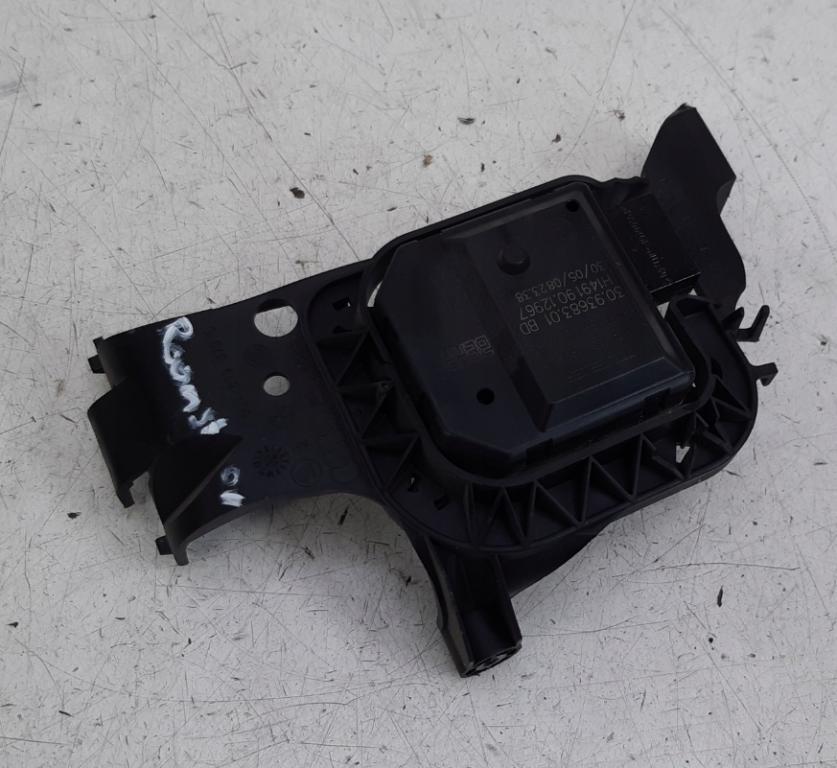 Skoda Roomster 1.9 tdi 105 HP manual 77 kW 1896 cm3 5- motor: kúrenia 6Q1907511B 309368301BD