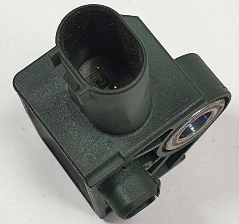 MERCEDES W212 W204 Snímač nárazu predný A1729056000