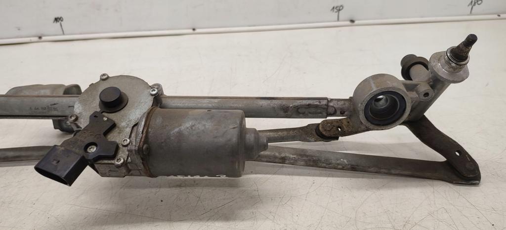 Opel Zafira B mechanizmus stieračov predný 13145557