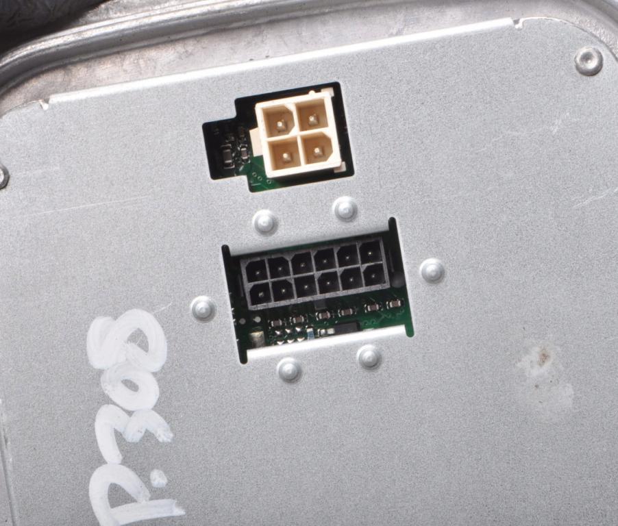 Peugeot 308 II SW  menič xenon 130732940300