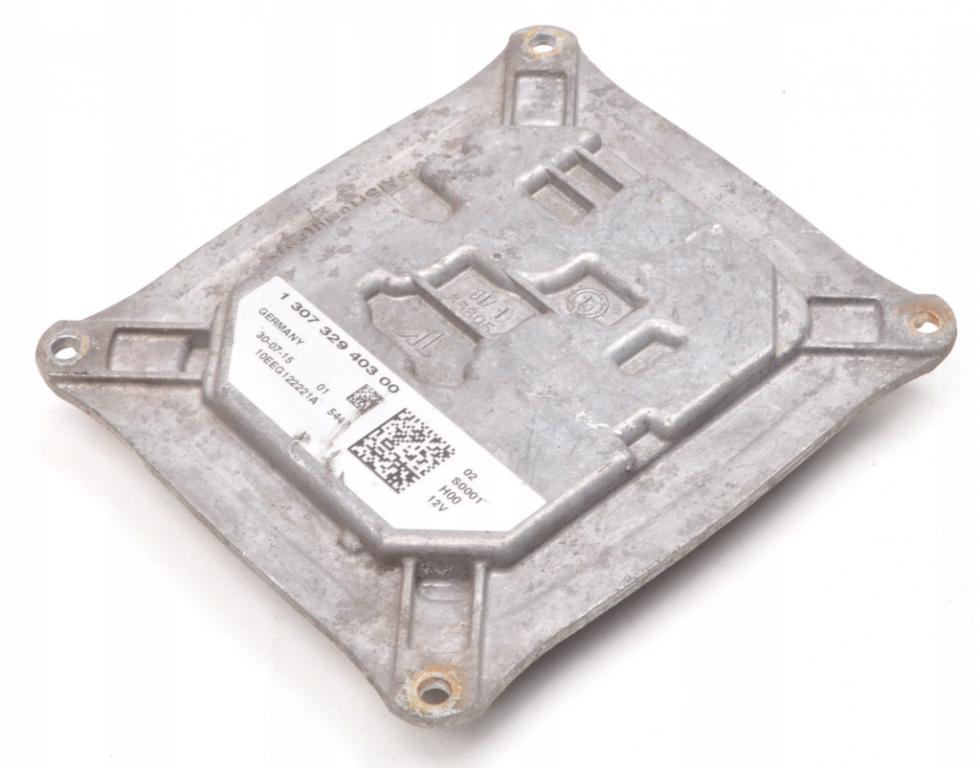 Peugeot 308 II SW  menič xenon 130732940300