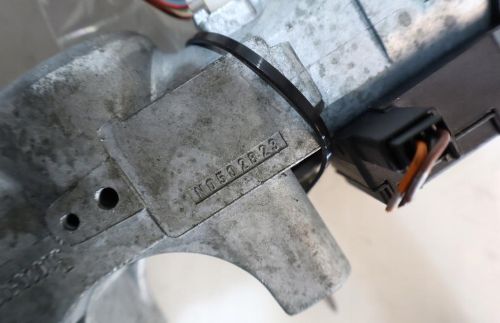 NISSAN NOTE E11 spinačka  N0502823