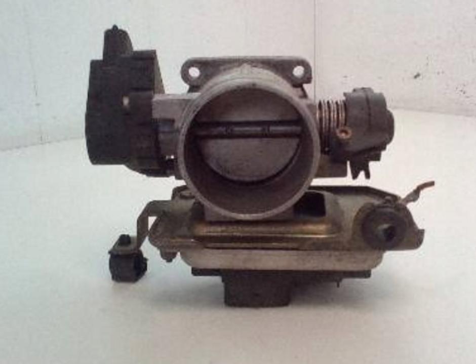 Alfa romeo 156 2.0 16v 155 HP manual 114 kW 1970 cm3 4- klapka 0280750023