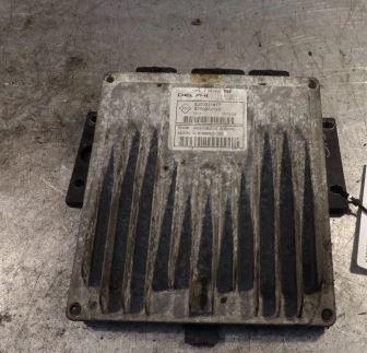 Renault Clio II riadiaca jednotka motora 8200331477 8200374150 DELPHI