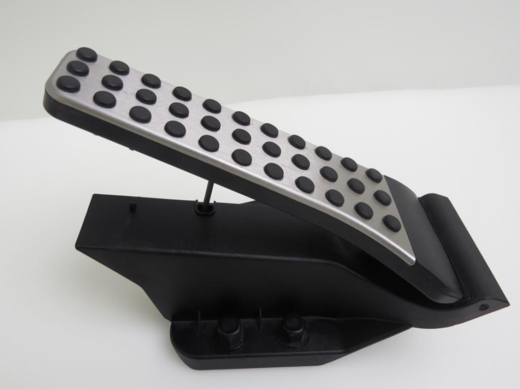 Mercedes C W204 2007-2014 3.0 cdi V6 224hp automatic 165 kW 2987 cm3 4- pedále A2043000204