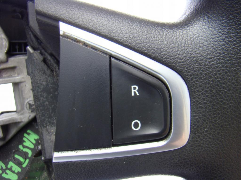 Renault Master III 2.3DCI 101KM 10- Spínač tempomatu