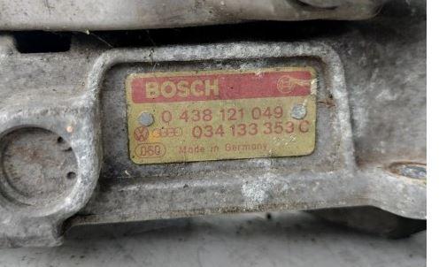 Audi 100 C3    SEDAN 4D 2.3B 133KM 82-91  Rozdeľovač vstreku 034133353C 0438101029