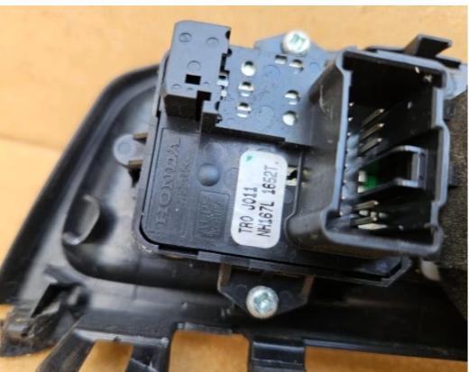 HONDA CIVIC IX  HB 5D  Prepínač oknien  35750-TV0-G21