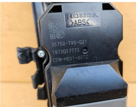 HONDA CIVIC IX  HB 5D  Prepínač oknien  35750-TV0-G21