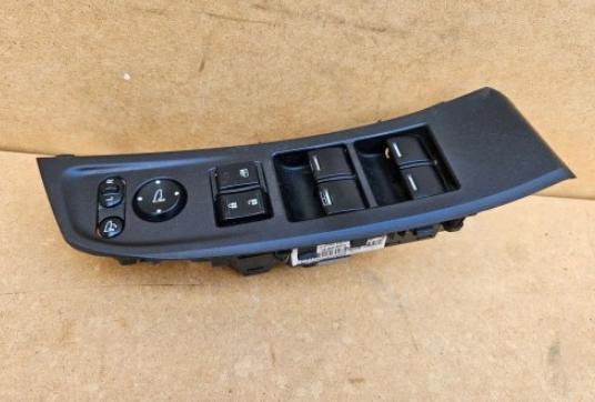 HONDA CIVIC IX  HB 5D  Prepínač oknien  35750-TV0-G21