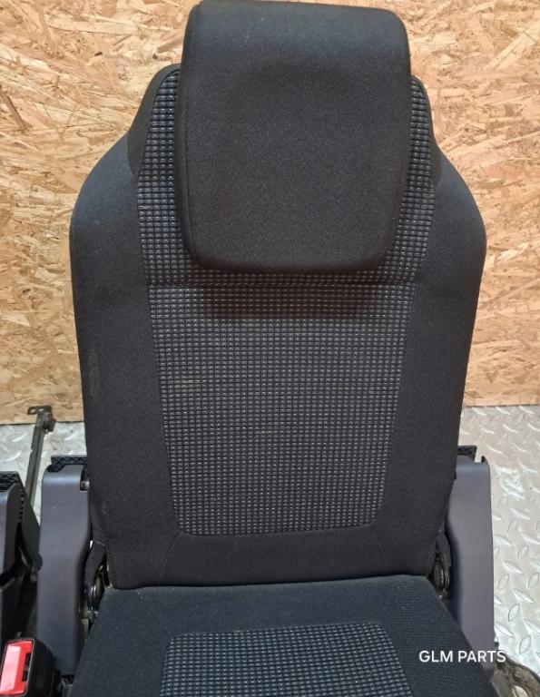 PEUGEOT 5008 Sedadlá, sedačky 3 RIADOK: - PÁSY