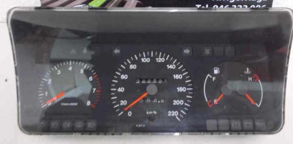 Volvo 440/460 1.8 90 HP manual 66 kW 1794 cm3 4- prístrojovka/ budíky 466857
