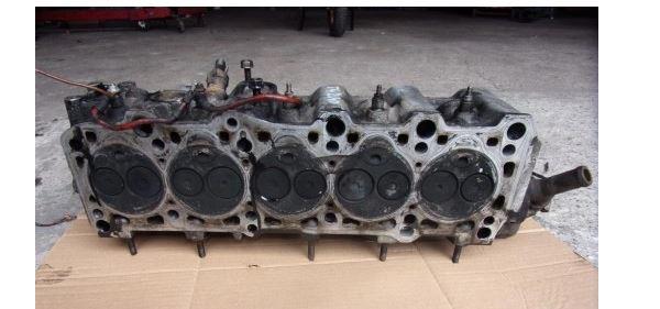 VW Transporter T4 90-98 2.4D 78KM AAB Hlava Valcov