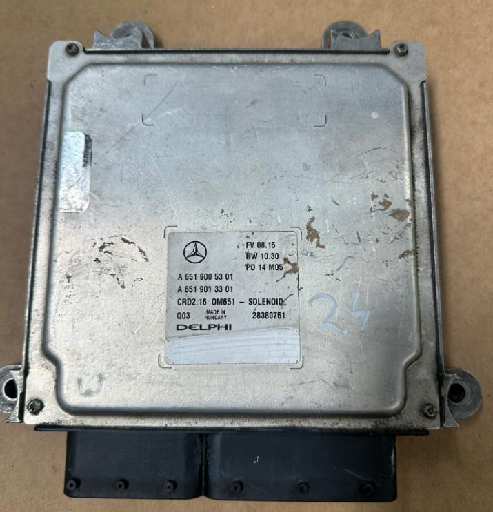 Mercedes riadiaca jednotka Motora 28292738 A6519005301