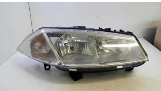 Renault Megane II 2003-2008 Reflektor pravý  (Ostatné)