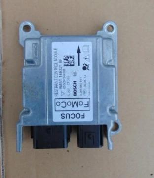 FORD FOCUS MK2  senzor airbag 8M5T14B321BF (Snímače)
