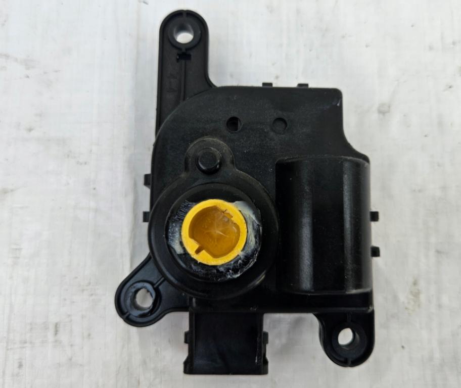 KIA CEED Motorček kúrenia AB1G2100