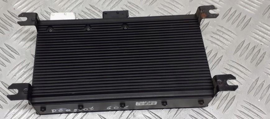 Peugeot 607 SEDAN 4D 2.2HDI 133KM 99-10 Zosilňovač JBL 9631041580