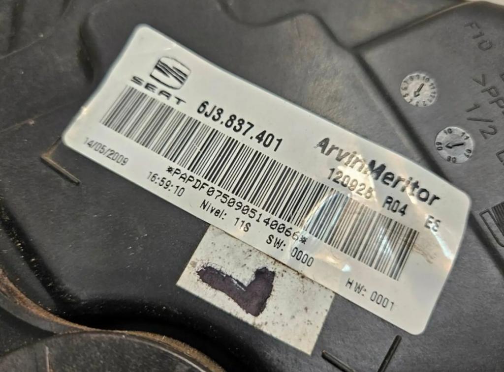 Seat Ibiza IV 6J 2008-2017 mechanizmus okná predné ľavý 6J3837401