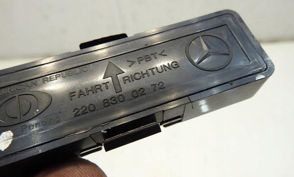 Mercedes E W211 2002-2009 4.0 cdi 191 kW 3996 cm3 Snímač stmievania 2208300272