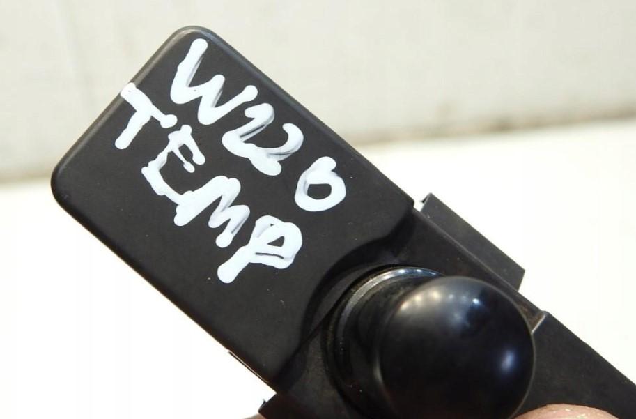 Mercedes E W211 2002-2009 4.0 cdi 191 kW 3996 cm3 Snímač stmievania 2208300272