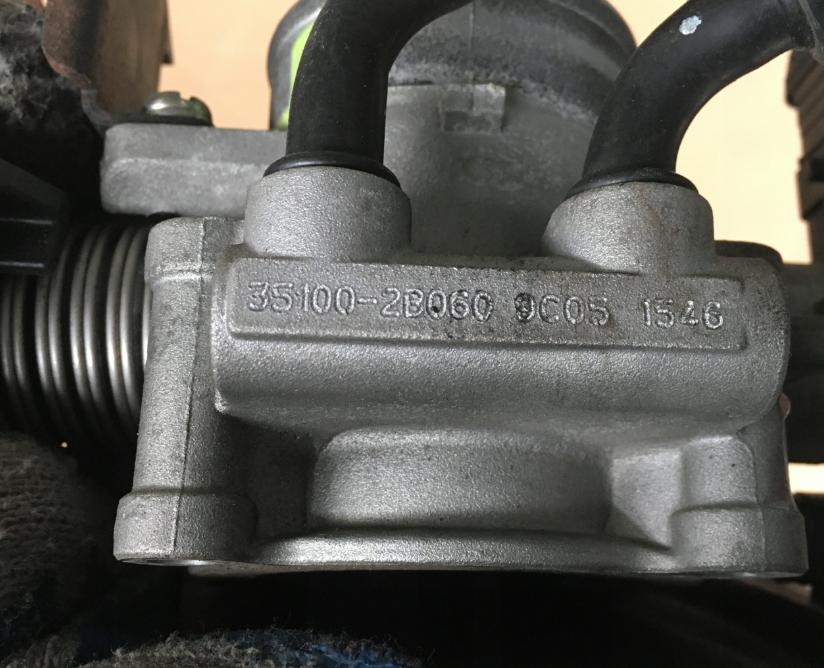 HYUNDAI KIA 1.4 1.6 škrtiaca klapka 35100-2B060