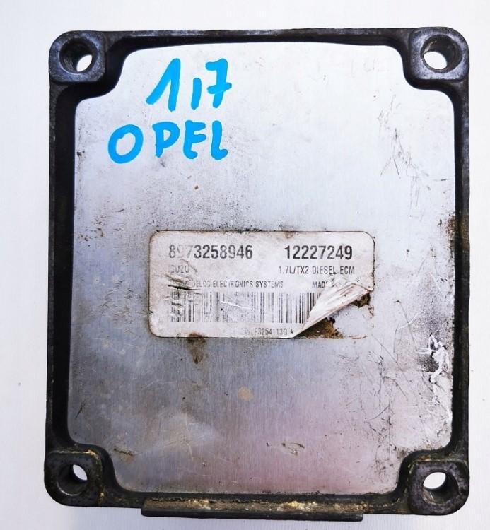 OPEL MERIVA A 1.7 DTI Riadiaca jednotka Motora 8973258946 12227249
